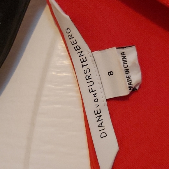 Diane Von Furstenberg red dress - Picture 2 of 5